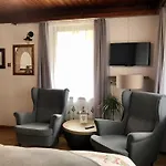 Marina Frühstückspension