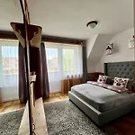 Marina 3*