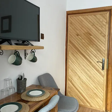 Alojamento de Acomodação e Pequeno-almoço Marina 3*