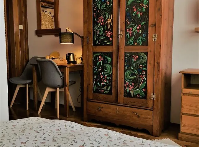 Marina فندق مبيت وإفطار 3*